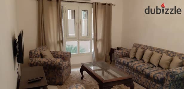 استوديو للإيجار ٦٠م في التجمع الأول خلف ميراج سيتي بالفرش