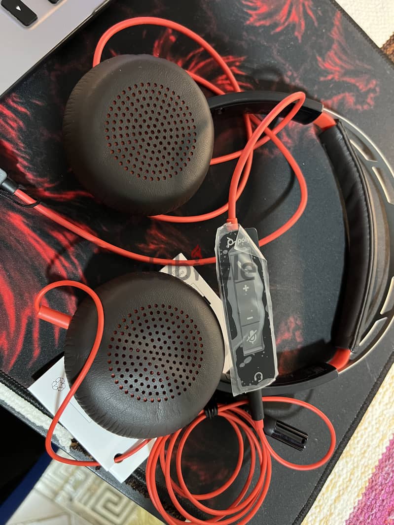 Poly blackwire 5220 NEW 1