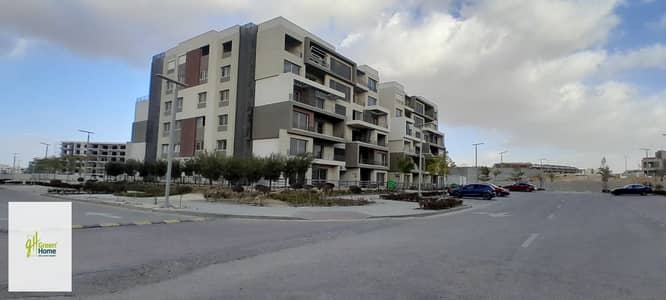 شقة متشطبة بالكامل بأقل من سعر الماركت للبيع في بالم هيلز التجمع الخامس Palm Hills New Cairo