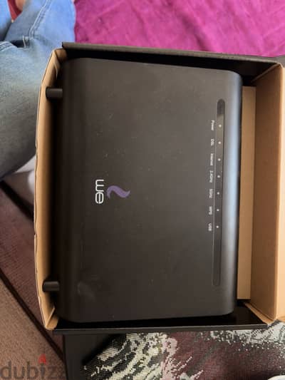 Router روتر بحالة جيدة جدا