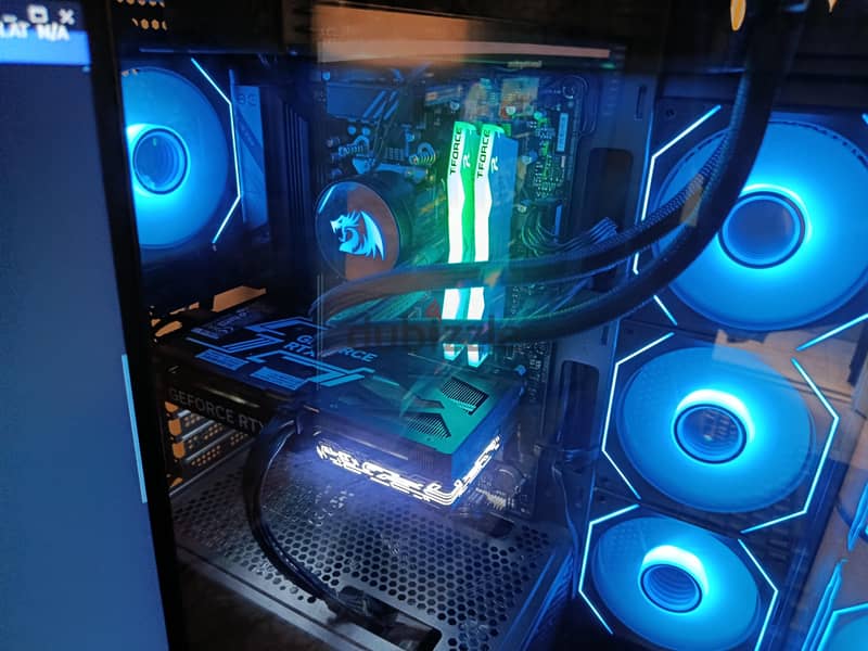 gaming pc perfect condition 1