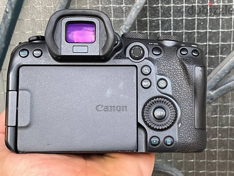 Canon R 6 1