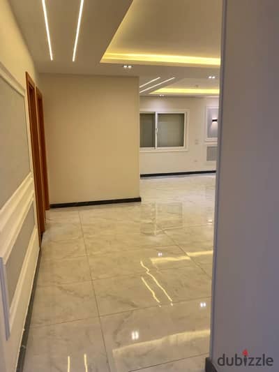Apartment Super Lux Finished With kitchen and ACs For Rent - Hyde Park New Cairo