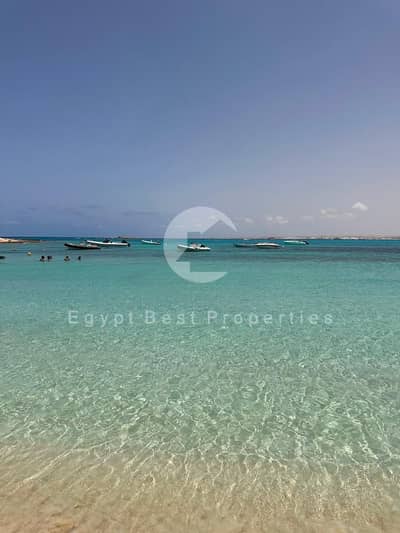 آخر شاليه 2 غرفة نوم على البحر في مشروع بيت البحر بمنطقة سيدي حنيش الساحل الشمالي  بمقدم 10% فقط وتقسيط على 8 سنوات!!!!