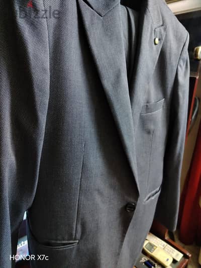  بدلة رجالي Slim Fit – كحلي منقوش