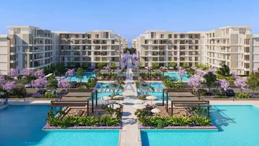 Penthouse 4-Bed Prime Location For Sale 8 Years  .