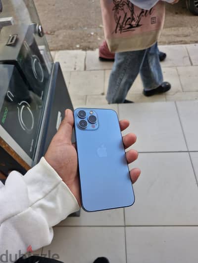 iPhone 13 Pro Max  256GB  مستعمل  بدون ولا خربوش  البطارية 79%  الش