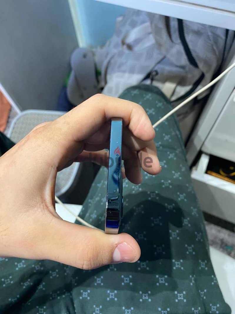 Apple - iPhone 12 Pro 1