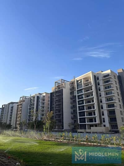 شقة 3غرف متشطبة بالكامل بالتكييفات بالتقسيط في زيد ايست اورا القاهرة الجديدة Zed East Ora New Cairo