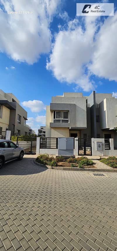 Lowest Price  Ready-to-Move Quattro with Landscape View for Sale in City Gate Qatari Diar  Fifth Settlement, New Cairo