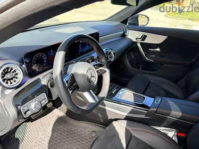Mercedes-Benz CLA 200 2025