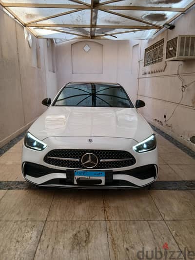 Mercedes-Benz C200 2022 Amg night package  الشكل الجديد مرسيدس  سي 200