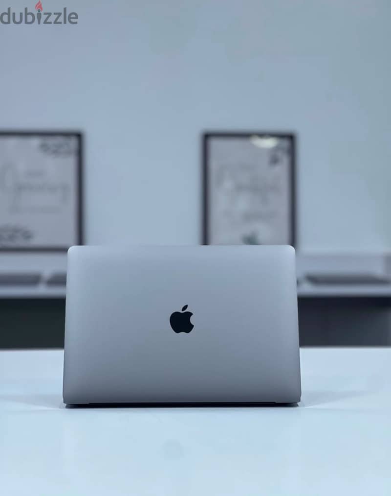 Macbook Pro M1 2020 1