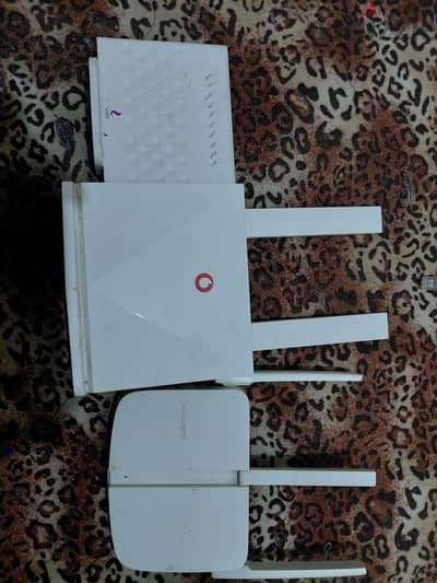 ZTE K20 Vodafone 4G Wireless Router, ZTE ZXHN H168, Mercusys MW306R