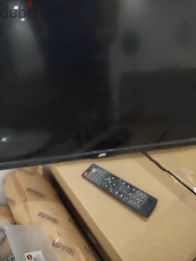 شاشه جاك ٣٢ بوصه