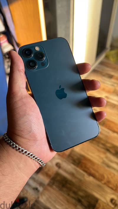 Apple - iPhone 12 Pro Max شغال كل حاجة لسرعة البيع او البدل