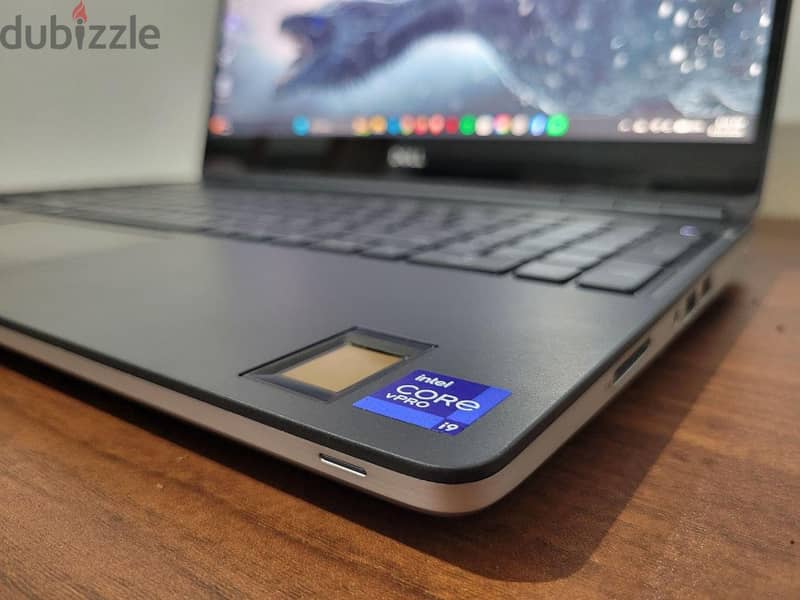 dell pecision 7560 Intel I9 touch screen 1