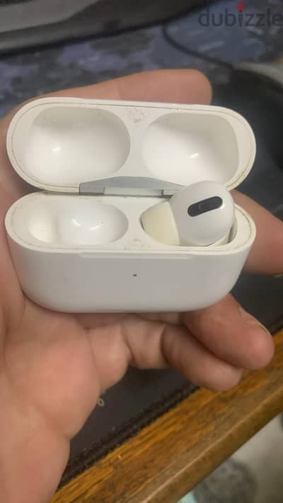 Airpods pro 1 اصليه