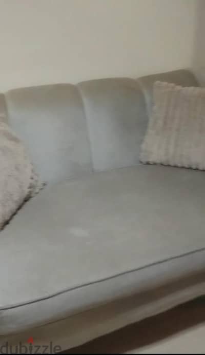 أنتريه مكون من ٤ قطع