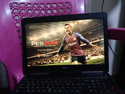 Dell Precision 7510 Workstation بحالة ممتازة