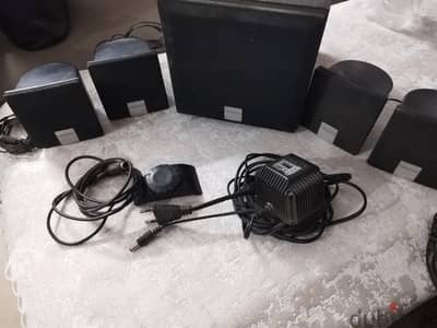 Creative ( Sub & 4 Speakers )