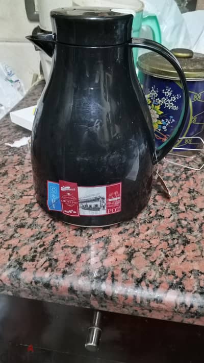 ترمس ١ لتر كالجديد