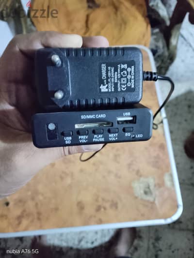 مشغل  بلوتوث وmp3. وفلاشه ومميري