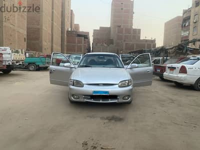 هيونداي أكسنت 2005