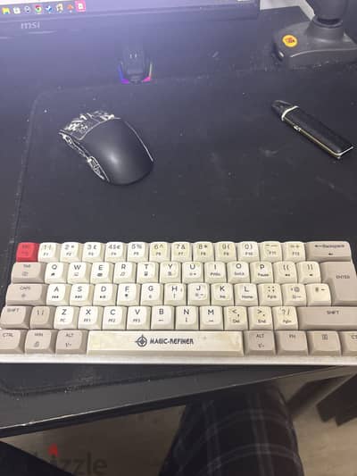 Keyboard 60% red switche for competitive players good condition