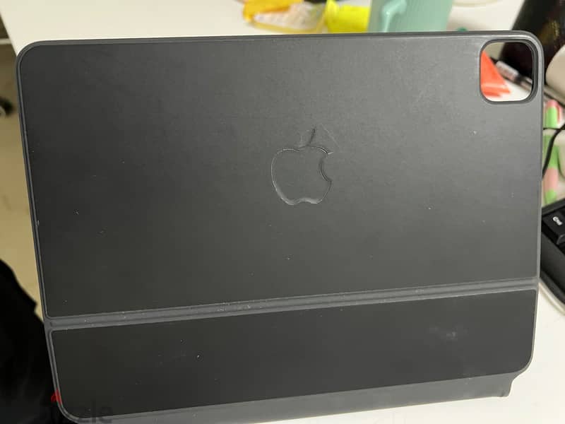 Apple Magic Keyboard for iPad Pro 11 1