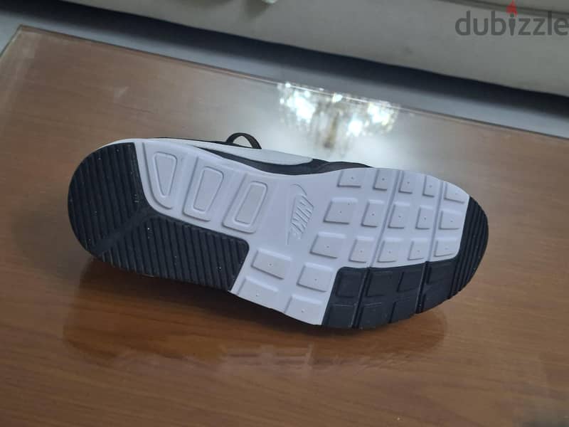 nike shoes 38.5 4
