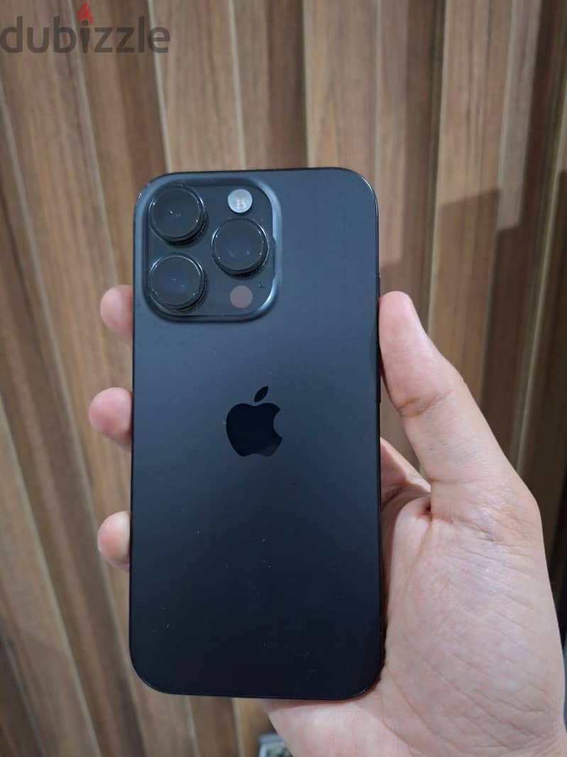 Apple - iPhone 16 Pro 1