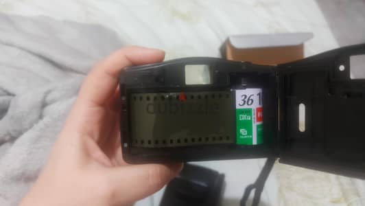 Yashica EZ View 35mm Film Camera.