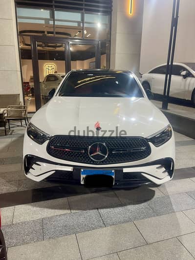 Mercedes GLC300 2024 KM4000 Fully loaded