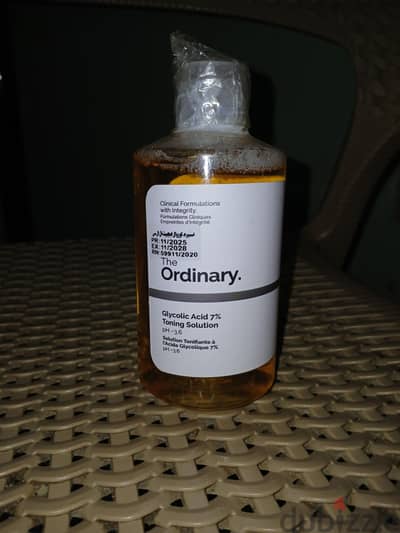 The Ordinary Glycolic Acid 7% Toning Solution 240ml – جديد