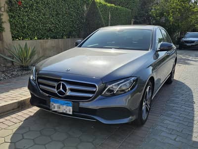 Mercedes-Benz E200 2020