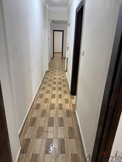 Apartment sidi bishr