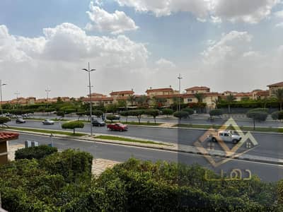 Apartment 175 sqm for sale in the b3 site, a unique location in Prime Location in Madinaty. New Cairo.