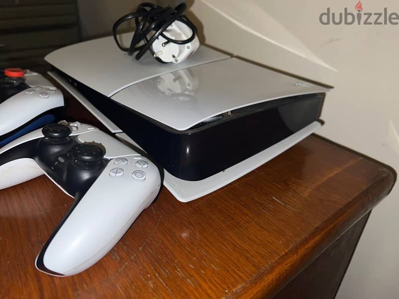PS5 digital 8