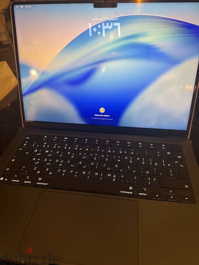 MacBook Pro 14 inch M5 Base Model