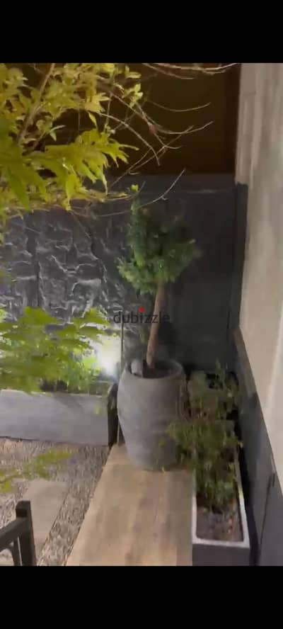 اشرضى بحديقة مدخل خاص الشيخ زايد تصلح جميع الاغراض والشركات اداري