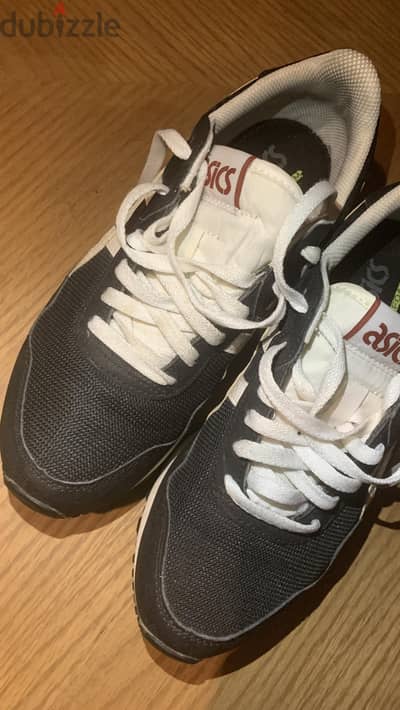 original Asics sport shoes for men or kids