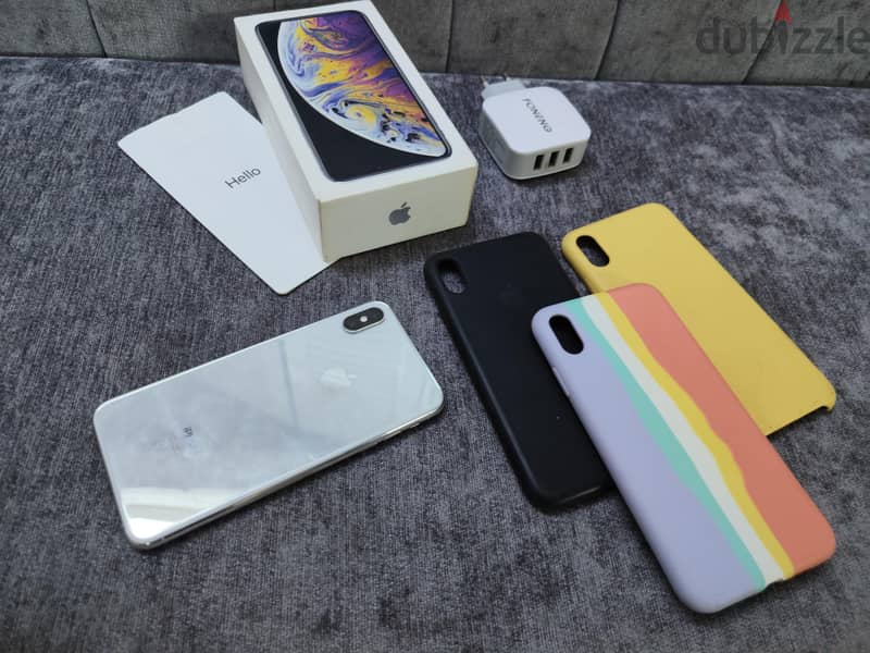 Apple - iPhone XS Max 1