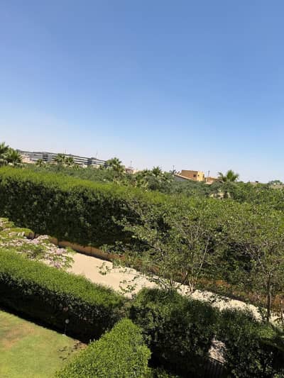 Apartment for rent in the Casa Beverly Hills compound, Sheikh Zayed; includes kitchen and air conditioning, and features a prime location and a wonder