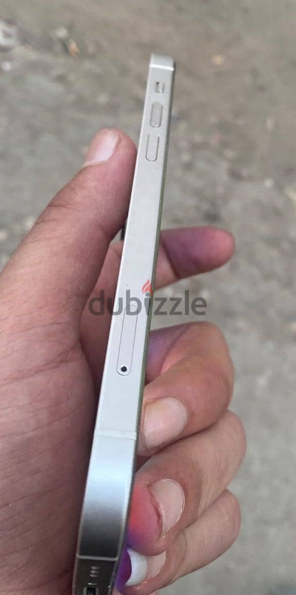 آبل - آيفون 12 8