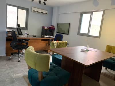 مصنع للإيجار