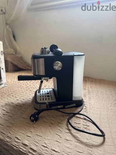 ماكينة قهوة اسبريسو جديدة