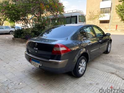 رينو ميجان 2005