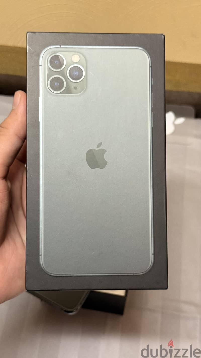 Apple - iPhone 11 Pro Max 1