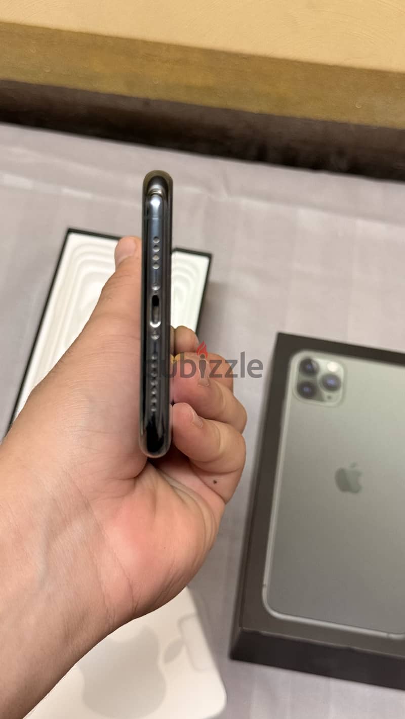 Apple - iPhone 11 Pro Max 5